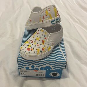 BRAND NEW Native kids shoes size 8
